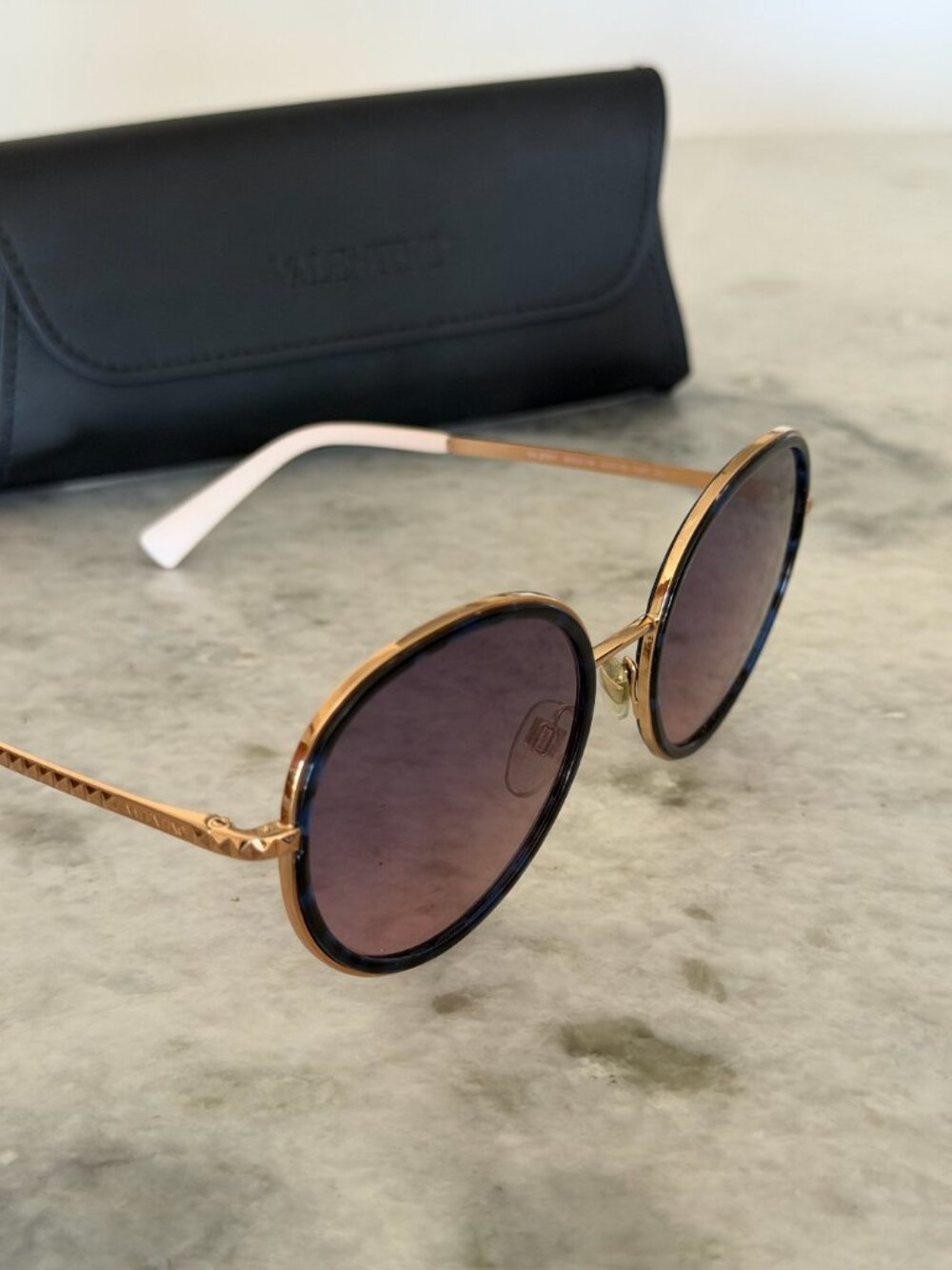 Valentino Round Gold Sunglasses Blue Havana Gradient